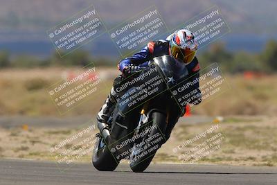media/Sep-25-2023-Moto Forza (Mon) [[81ffa65e0a]]/B-C Group/Session 3 (Turns 16 and 17 Exit)/